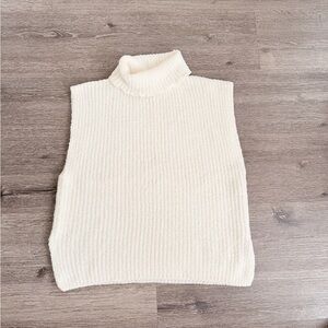 Zara Off-White Sleeveless Turtleneck Sweater